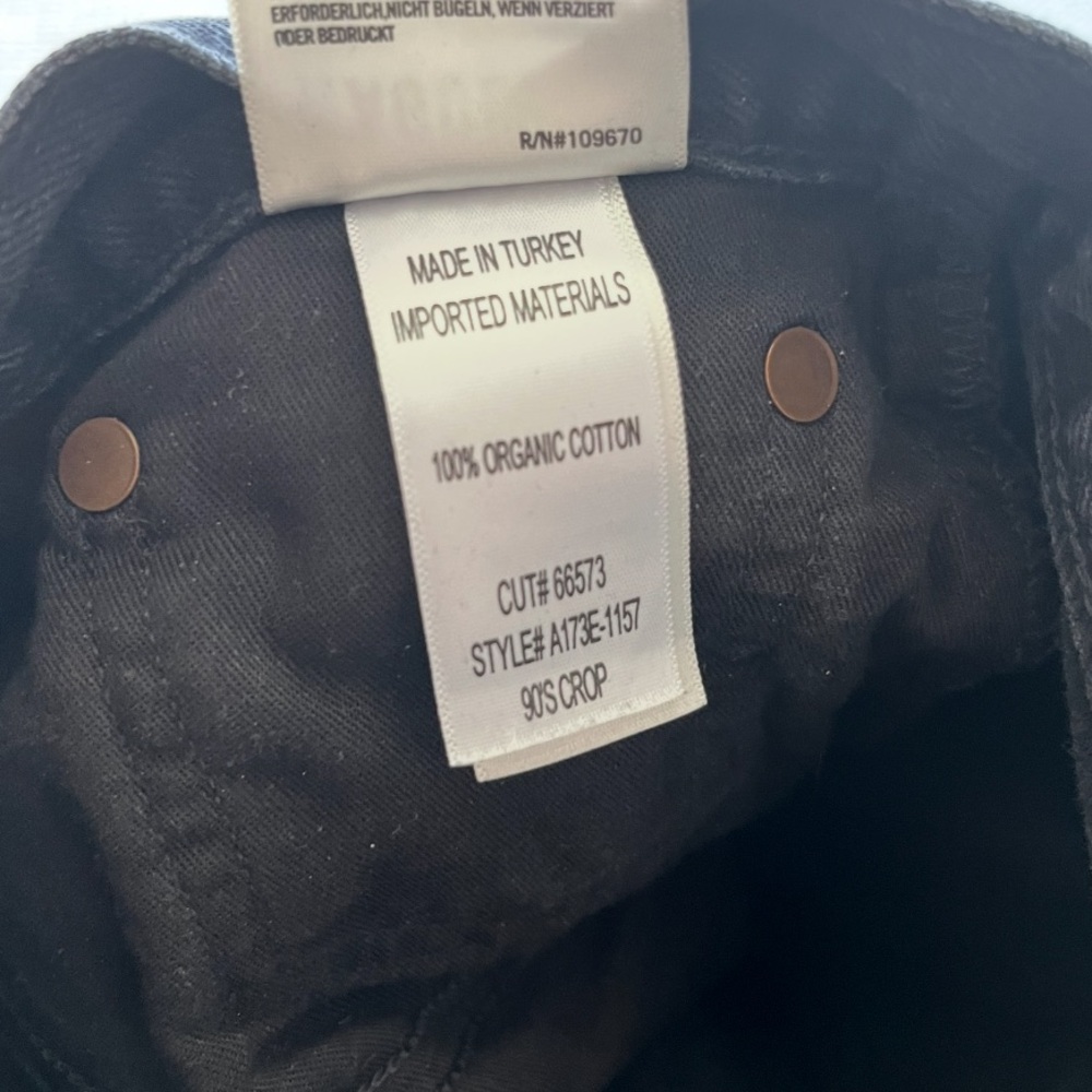 Agolde 90's Crop Jeans in Tar - Picture 6 of 6